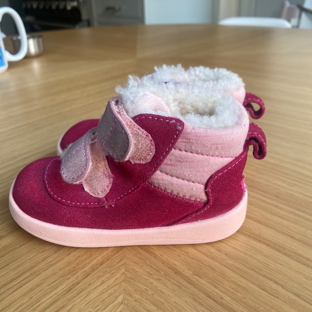 UGG Pink Chukka "Pritchard" High Top Boot with Velcro for Baby or Toddler size 6